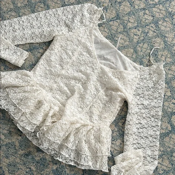 FP Stella White Lace Peplum Top large - Picture 2 of 7